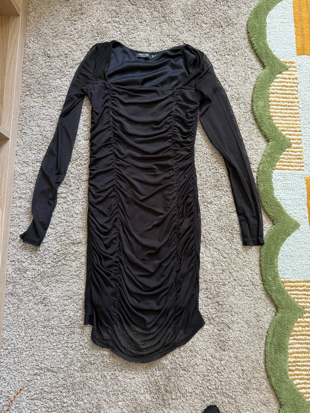 Nasty Gal Black Long-Sleeve Ruched Midi Dress